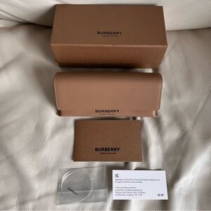 Burberry Tan Leather Sunglasses Case with Box & Authenticity Card